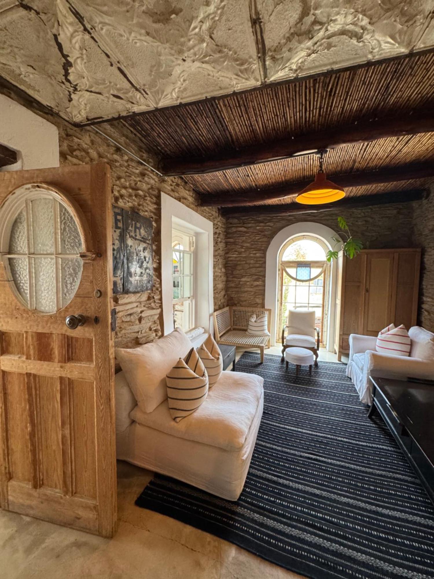 The Karoo Moon Motel Barrydale Bagian luar foto